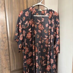 Maurices Navy and Coral Floral Kimono